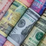 تحركات متباينة في سوق العملات العالمية وسط ترقب للهدنة