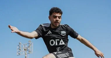 زد يتعامل مع بيراميدز لتأكيد شراء طارق علاء