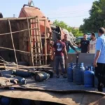 انقلاب سيارة بأسطوانات غاز على الطريق الزراعي بالقليوبية