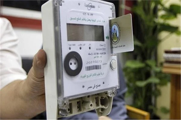اقتراح مصطفى بكري لتحويل العدادات الكودية إلى قانونية