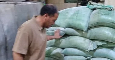 حملات تموينية بدمياط تحرر 113 محضراً و تضبط أغذية مجهولة