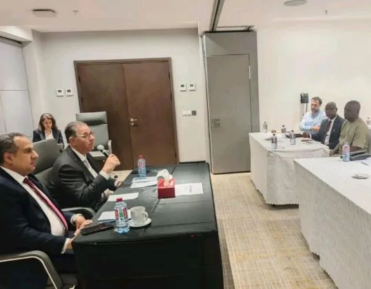 نائب وزير الخارجية يلتقي بالجالية المصرية في غانا