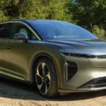 لوسيد جرافيتي Grand Touring: السيارة العائلية الكهربائية الفاخرة