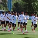 منتخب مصر يغادر إلى فانكوفر لمواجهة نيوزيلندا