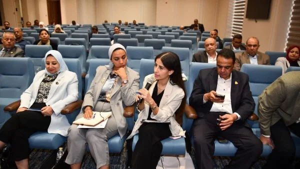 إيلاريا حارص تؤكد أهمية التعقيم والترقيم للكلاب الضالة