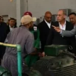 وزير الإنتاج الحربي يتفقد مصنع أبو زعبل للكيماويات