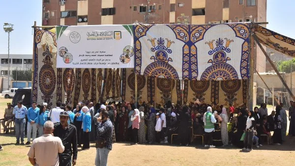 انطلاق مبادرة "مصر في عيونا" للكشف عن مسببات العمى بأسيوط