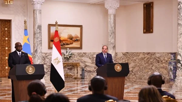 السيسي يؤكد التزام مصر بمبادئ القانون الدولي في ملف النيل