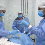نجاح تركيب أنبوبة تغذية معدة بالمنظار في فاقوس