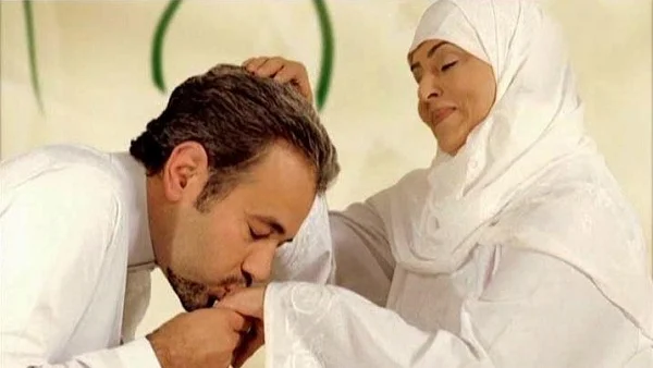 حكم الاحتفال بعيد الأم من منظور إسلامي