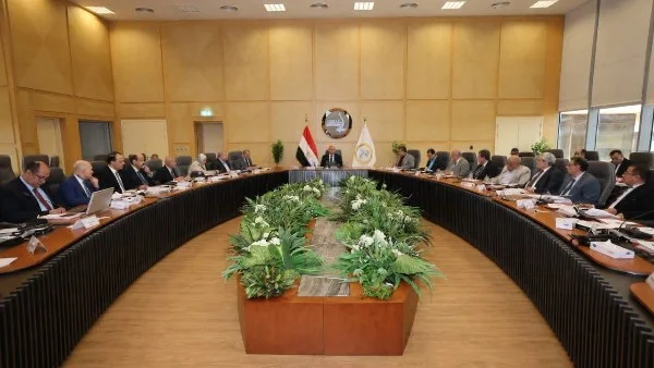 وزير النقل يعلن ارتفاع إيرادات السكة الحديد إلى 543.9 مليون جنيه