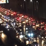 ازدحامات مرورية في القاهرة خلال المساء