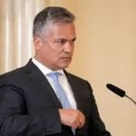 البرلمان الروماني يرفض تعيين أدريان فيستيا رئيسًا للوزراء