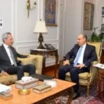 وزير الخارجية يستقبل وزير شئون المجالس النيابية