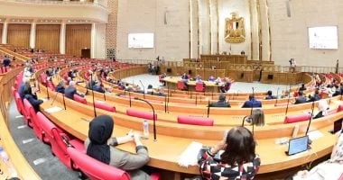 رئيس النواب يؤكد أهمية تنوع المناقشات البرلمانية