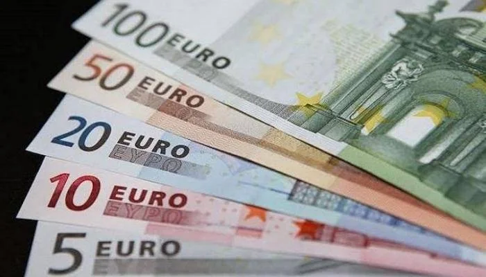 انخفاض سعر اليورو أمام الجنيه المصري