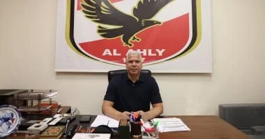 وائل جمعة يباشر مهام مدير الكرة في الأهلي