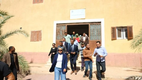 محافظ الوادي الجديد تتفقد مبنى التضامن الاجتماعي بباريس