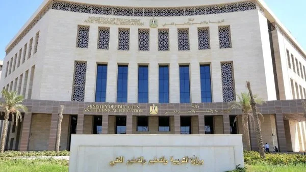 شغب طلابي في مدرسة بسوهاج ووزير التعليم يتخذ إجراءات حاسمة