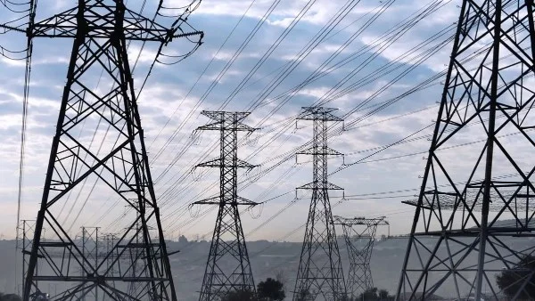 الكهرباء تؤكد عدم تخفيف الأحمال صيف 2026