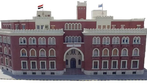 إنجاز جراحي في مستشفى سرطان الأطفال الجامعي ببرج العرب