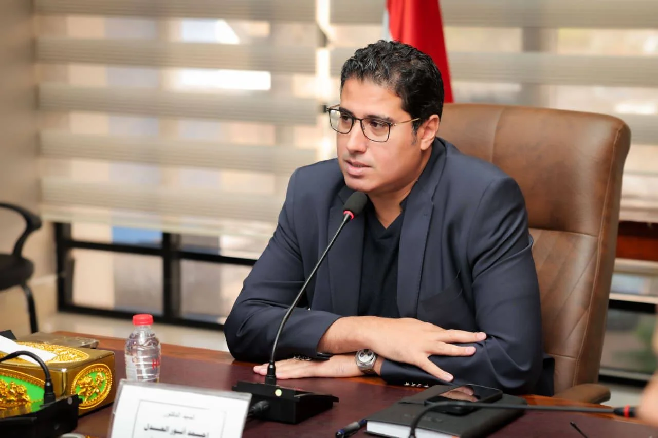 جهود رفع كفاءة ميادين القاهرة تتابعها نائب المحافظ