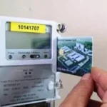 أسباب رفع عداد الكهرباء أثناء السفر