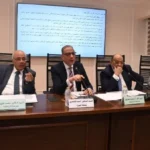 محافظ الجيزة يشارك في اجتماعات لجنة الإدارة المحلية