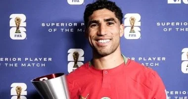 أشرف حكيمي يتألق ويقود المغرب للعبور في كأس العالم 2026