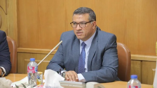 توزيع الأسمدة الزراعية في قنا: توجيهات جديدة للمسؤولين