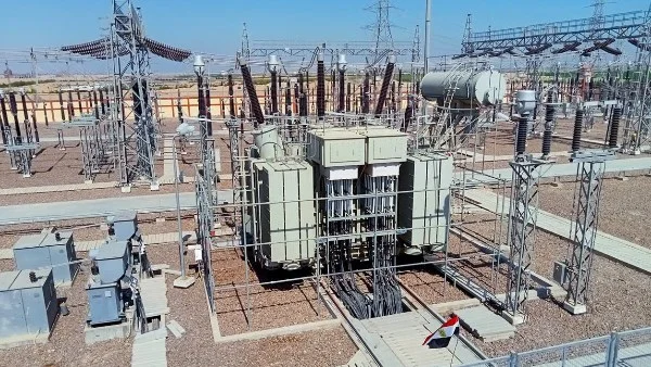 تشغيل محطة محولات كهرباء الامتداد في السادات