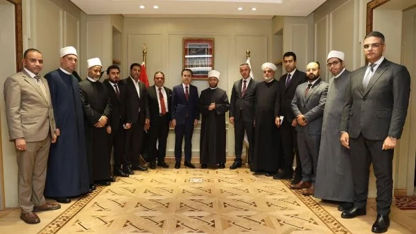 وزير الأوقاف يرحب بتعزيز التعاون مع إقليم كردستان