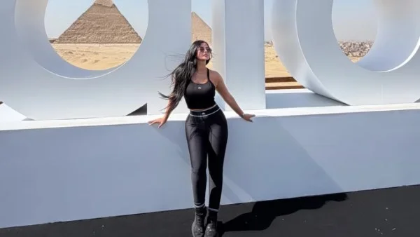 إطلالة رياضية جذابة من منة عرفة عبر إنستجرام