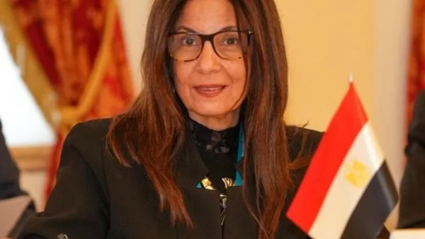 100 يوم من النشاط الثقافي في مصر
