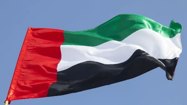 الإمارات تسمح لمواطنيها بالسفر إلى لبنان بشروط