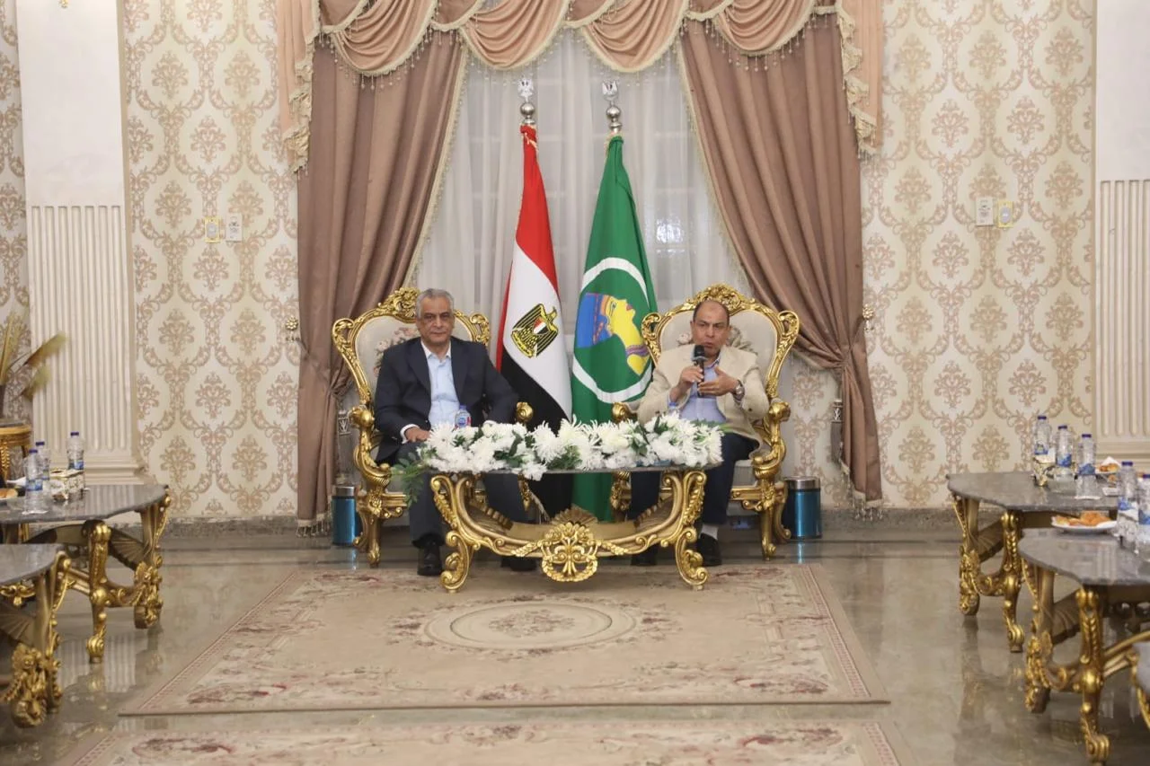 متابعة مشروعات "حياة كريمة" في المنيا