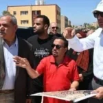 محافظ جنوب سيناء يتابع رصف حي بدر بمدينة الطور