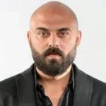 أحمد صلاح حسني: مسيرة فنية تميزت بكرة القدم