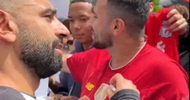 محمد صلاح يستقبل الجماهير المصرية في أمريكا