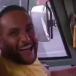 سائق تريلا يرقص أثناء القيادة في مشهد مثير للجدل