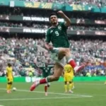 المكسيك تفتتح كأس العالم بفوز وثلاث طردات