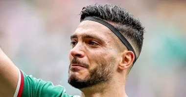 خيمينيز يقود المكسيك للفوز في افتتاح المونديال