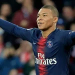 جدل حول مركز مبابي مع منتخب فرنسا