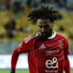 مستقبل حسين الشحات مع الأهلي تحت الأضواء