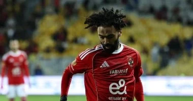 مستقبل حسين الشحات مع الأهلي تحت الأضواء