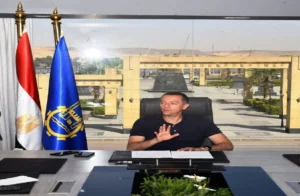 إحالة مواطن للنيابة بسبب كسر خطوط مياه الشرب بكوم أمبو