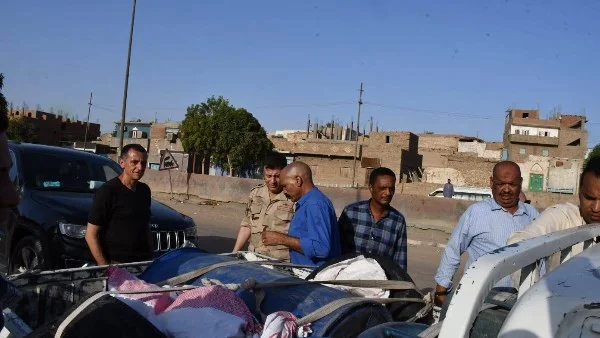 ضبط مركبات منتهية التراخيص في أسوان