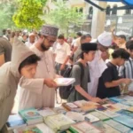 إقبال كثيف على معرض الشئون الإسلامية بمسجد الحسين