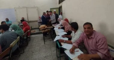 استمرار تصحيح أوراق الشهادة الإعدادية في الشرقية