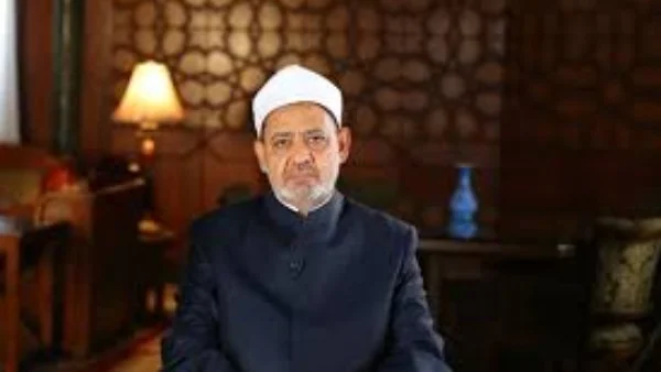 إعادة توزيع درجات امتحاني النحو والفيزياء